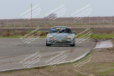 media/Jan-15-2023-CalClub SCCA (Sun) [[40bbac7715]]/Group 3/Qualifying (Sweeper)/